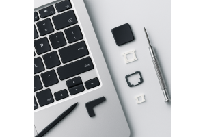 Guida passo dopo passo alla sostituzione di un tasto della tastiera del laptop